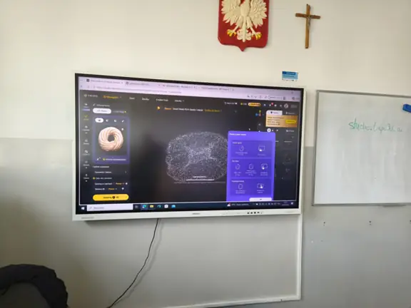 generowanie-przez-program-tripo3d-modelu-paczka-jpg
