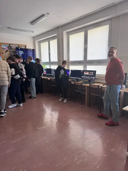 22710-jpg