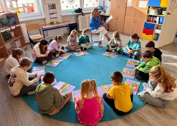 klasa-ii-c-czytamy-sluchamy--przezywamy1-jpg