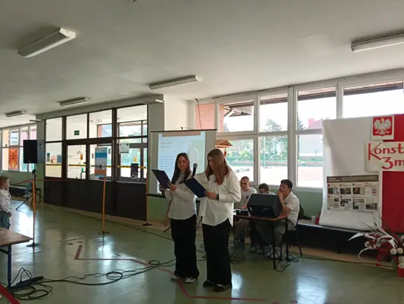 3 maja - prelekcje dla społeczności uczniowskiej - 8