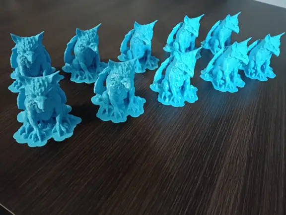 dziesiec-sztuk-wydrukowanych-modeli-gryfikow-zdjecie-2-jpg