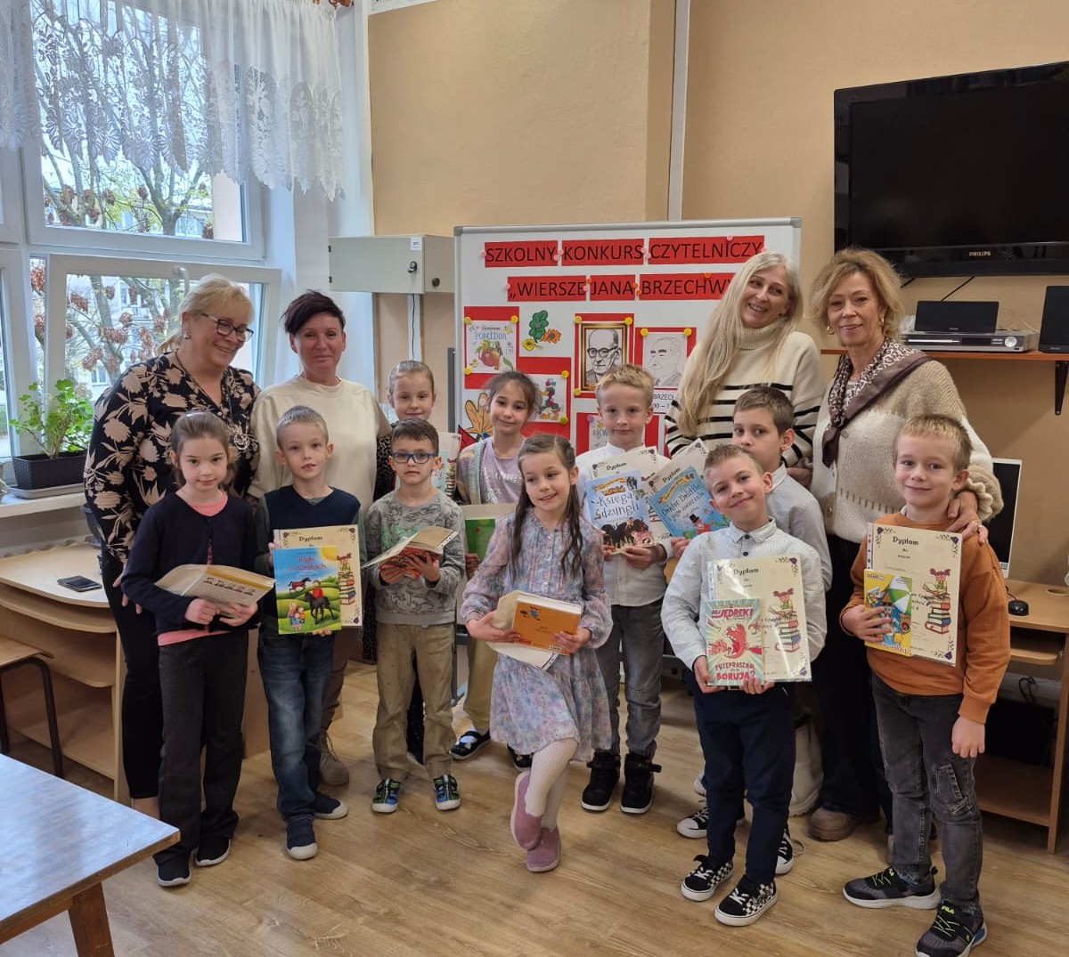Uczestnicy Szkolnego Konkursu Czytelniczego - Wiersze Jana Brzechwy