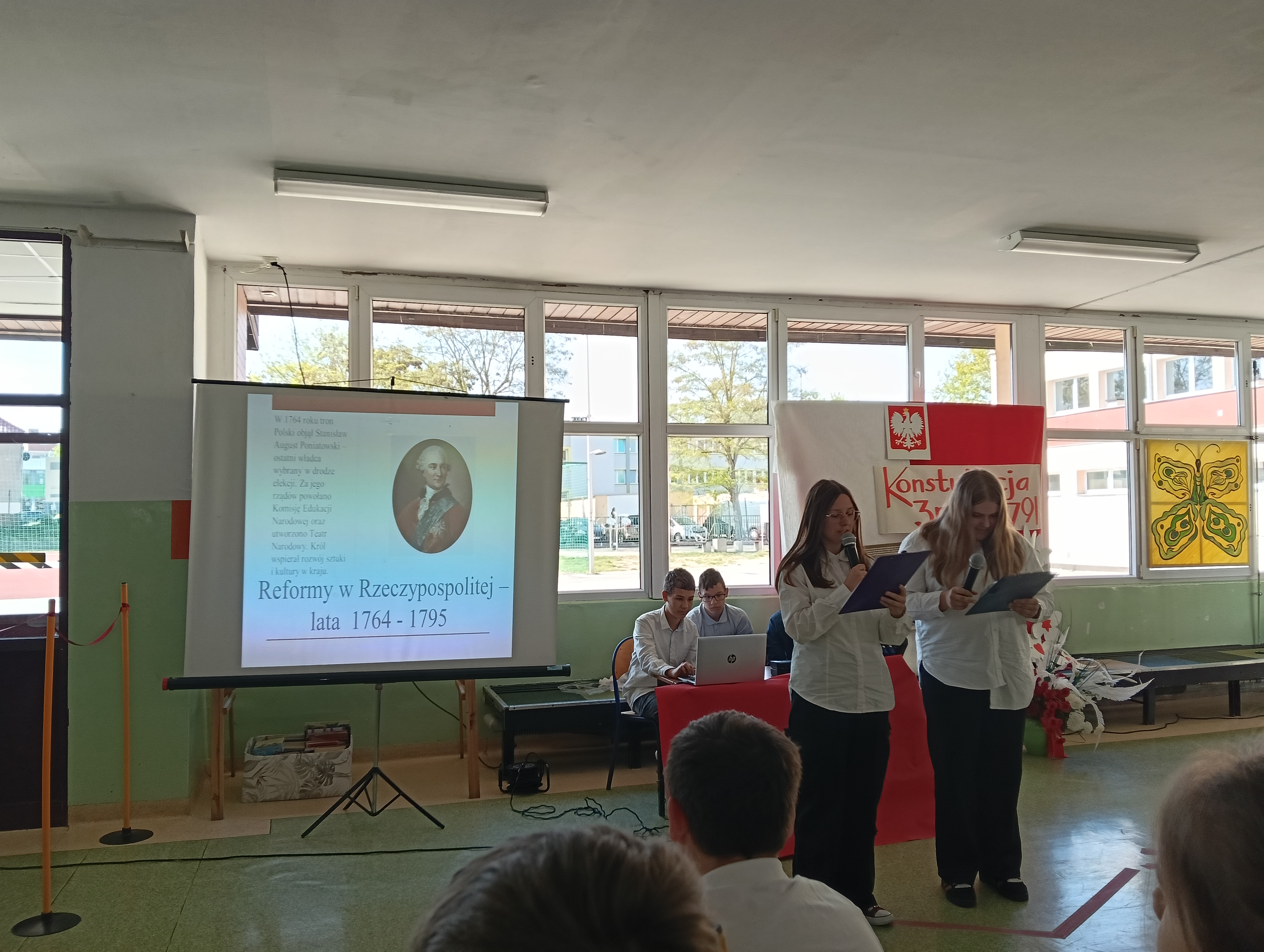 3 maja - prelekcje dla społeczności uczniowskiej - 15